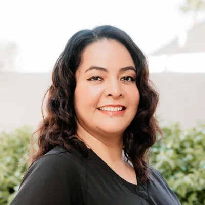 Arianna, dental team member.